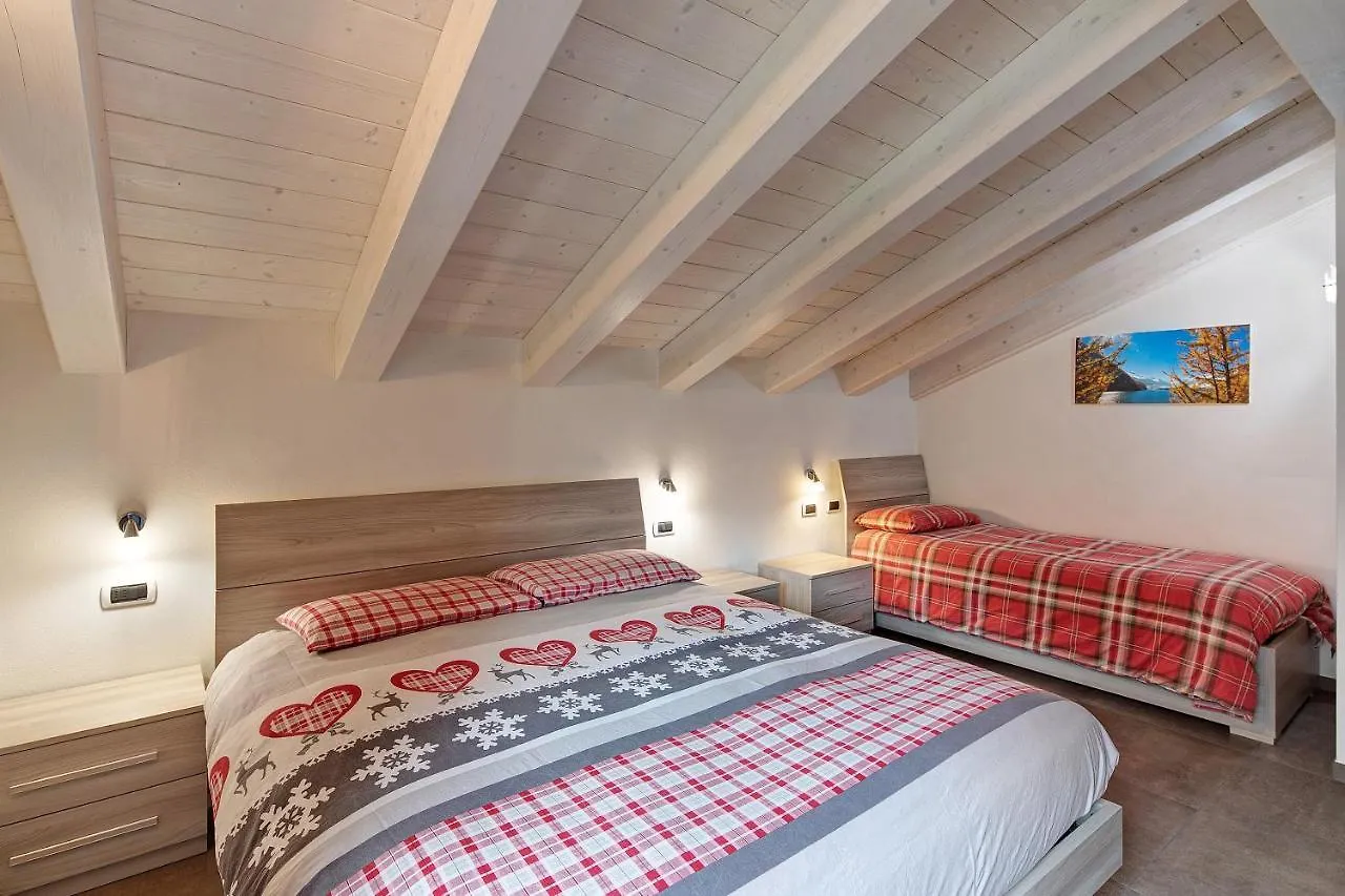 Appartamenti Arcobaleno Arancione Livigno Italia